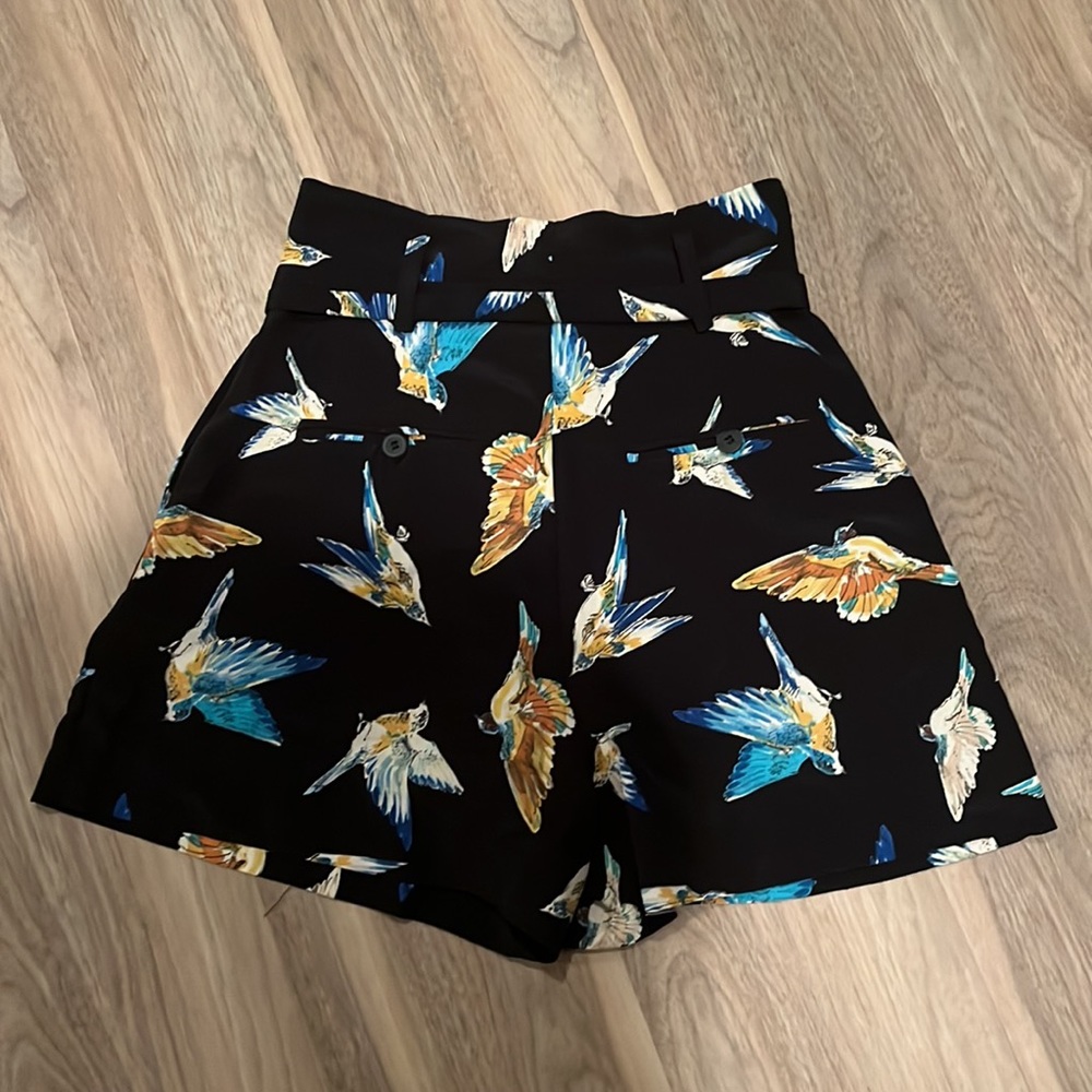 ๐ฆ
NWT Zara Shorts - Picture 4 of 4